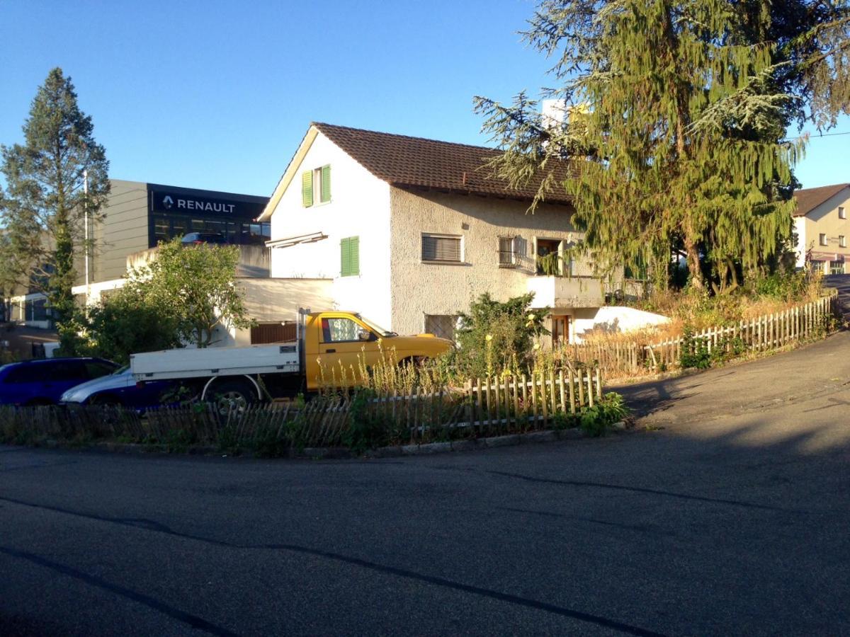 Baselhostel Fullinsdorf エクステリア 写真